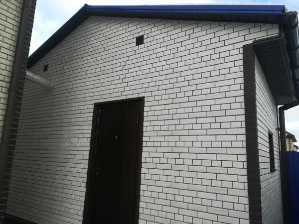 Klinkerfassade Braun Slawische Serie Kunststoffpaneele